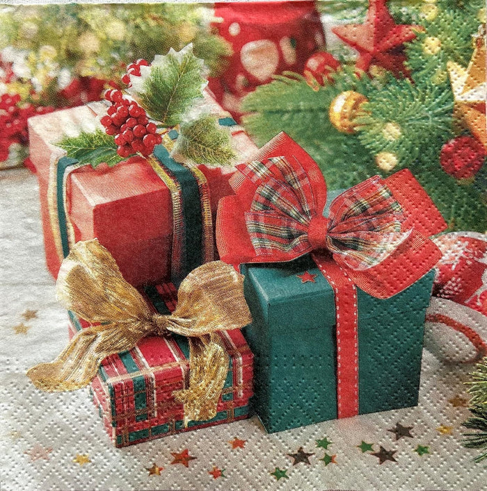 Christmas Napkins Paper Disposable Decorative Decoupage Presents 13 in